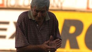 Un fost jucător de legendă al naționalei României își face praf colegii de generație:** "Lucescu, cel mai slab, Dinu, un infatuat"