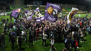 Bogdan Andone, primele impresii după promovarea reușită alături de CFC Argeș: ”Am arătat ireproşabil! Nu am cuvinte să-i mulţumesc lui Dumnezeu!”