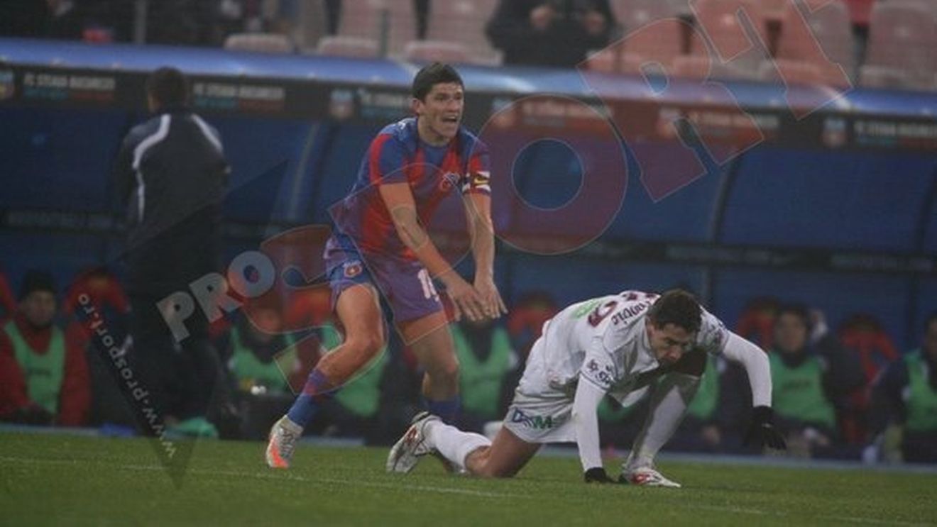 Tănase a rămas MUT după primul gol al CFR-ului!** VEZI cum și-a certat Lăcătuș căpitanul!