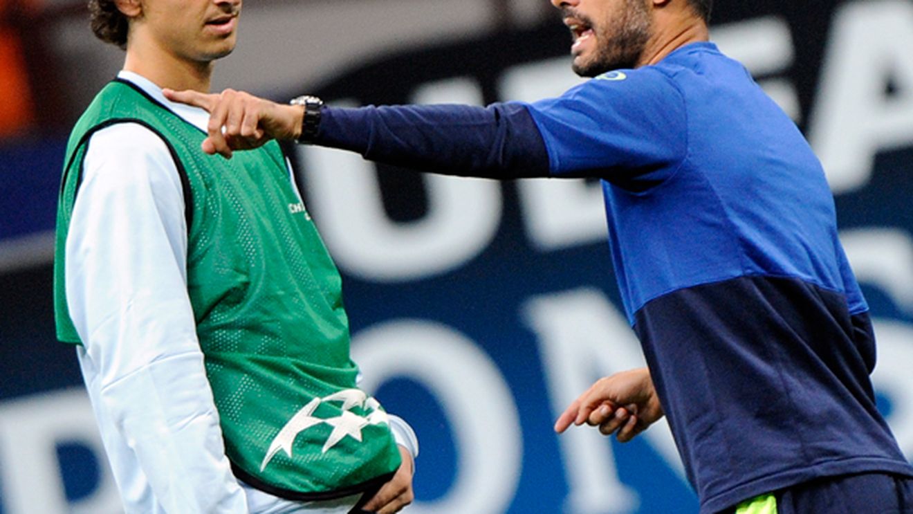 Lucescu a făcut-o și pe asta: a trimis un om în cel mai scump "11" din istoria BarÃ§ei!** Topul în care Ibrahimovic și Rivaldo sunt colegi cu Fabregas și Ronaldinho