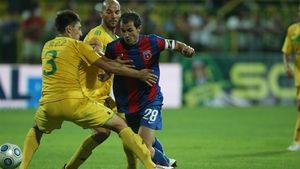 Becali: "Luăm 3 jucători de viitor! **Unul dintre ei este Papp sau Găman"