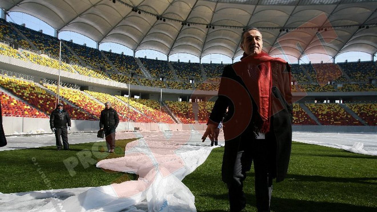 Gigi Becali și Mircea Sandu, în INSPECȚIE pe Național Arena!** Patronul Stelei e încântat: "Mitică, vino și tu aici! Ia zi, mai pierdem cu 3-0?"