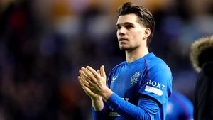 Scoțienii au scris despre mesajul din 4 cuvinte pe care Ianis Hagi l-a trimis