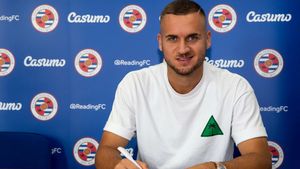 Reacția lui Pușcaș după primul gol la Reading. Care este marele "of" al atacantului românesc: "Este destul de dificil"