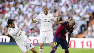 Primul "unsprezece" al jucătorilor care rămân liberi de contract: Dani Alves, Terry, Gerrard sau Drogba, printre vedete