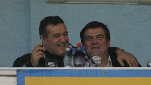 "Condescu mi-a zis că are 90 de voturi pentru a-l da jos pe Sandu!"