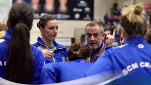 Selecţionerul naţionalei feminine de handbal, Bogdan Burcea, operat din nou la inimă. Era în pericol de infarct. „Sper să revin la treabă cât mai repede” | EXCLUSIV