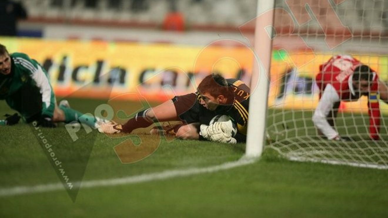 "Dinamoviștii l-au luat la țintă pe Kuciak!** Parcă erau lunetiști!"