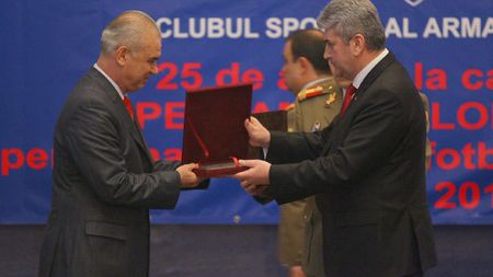 MAPN și-a dat acordul ca Steaua să revină în Ghencea, mingea e în terenul lui Gigi:** "Trebuie să plătească restanțele"