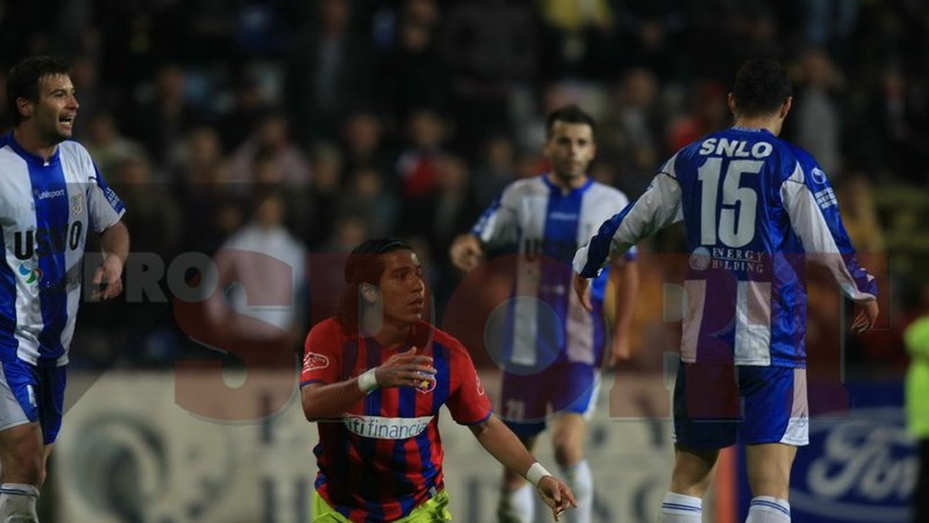 Lăcătuș:** "Mă doare atitudinea unora dintre jucători!"