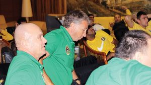 El este umbra "Bursucului"!** Petrescu și Pojar, o echipă din care ultimul nu știe nici acum de ce face parte din staff-ul antrenorului