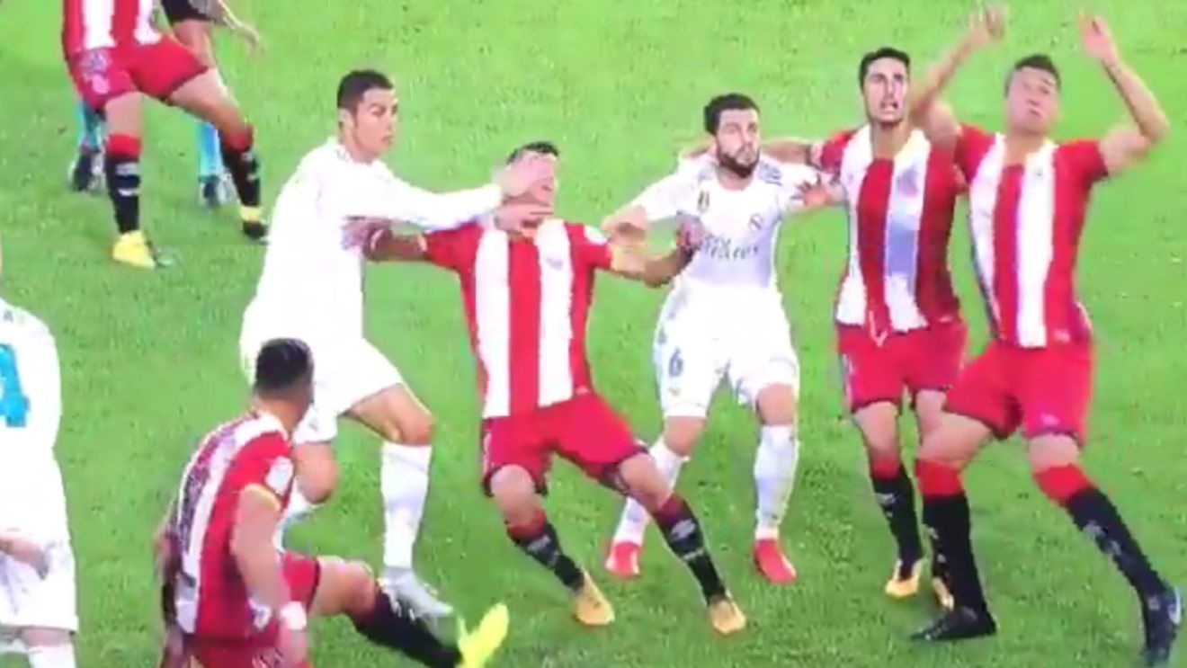 Gest golănesc al lui Ronaldo! Nu și-a putut stăpâni frustrarea în înfrângerea cu Girona și a lovit un adversar: ar putea fi suspendat drastic | VIDEO