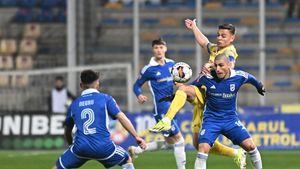 Rodion Cămătaru e alături de olteni după înfrângerea cu Petrolul: „Bauza trebuie înțeles și trebuie susținut. FCU nu e o echipă de retrogradare!". EXCLUSIV