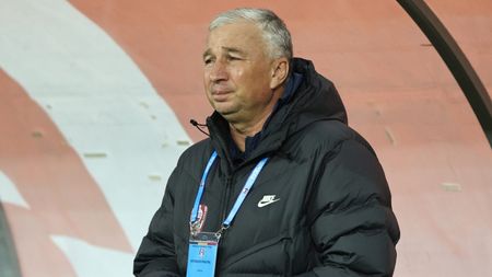 Dan Petrescu, discurs motivațional după victoria cu Craiova: „FCSB are prima șansă, dar noi am făcut un sezon excelent”. Ce le-a zis la ședință fotbaliștilor săi