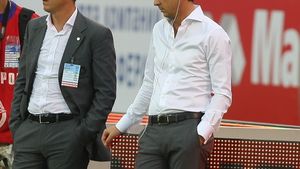 Răducan:** "Majoritatea microbiștilor ar dori o finală Steaua-Dinamo!"