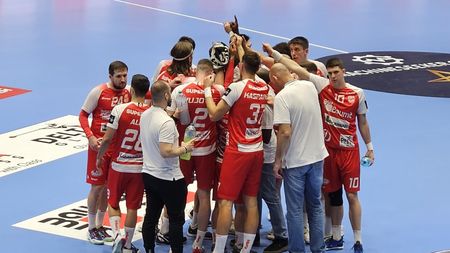 Dinamo București - Fuchse Berlin 38-31, în etapa a 7-a a Ligii Campionilor la handbal. Victorie istorică pentru Dinamo în fața unei echipe din Germania