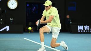 Cum se simte Jannik Sinner după ce a luat un virus care l-a făcut să abandoneze în finala de la Cincinnati. Anunțul lui Darren Cahill