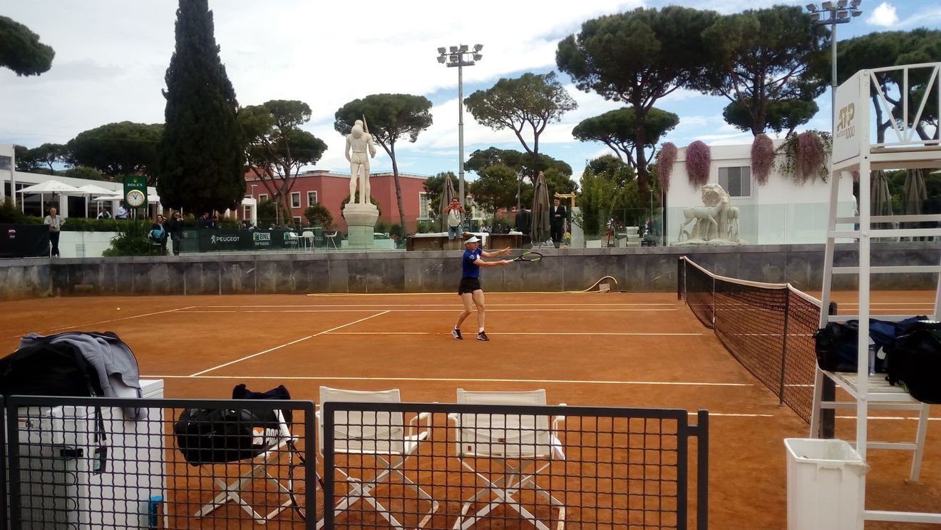 Jurnal de antrenament, Halep, minut cu minut! ProSport a stat cu ochii pe Simona înaintea debutului la Roma. Am „spionat" și antrenamentele lui Federer și Nadal la Foro Italico!