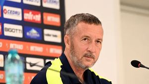 Primul acord la care a ajuns FCSB, după ce a câștigat titlul de campioană! Meme Stoica a dat vestea despre primul meci al roș-albaștrilor din sezonul viitor